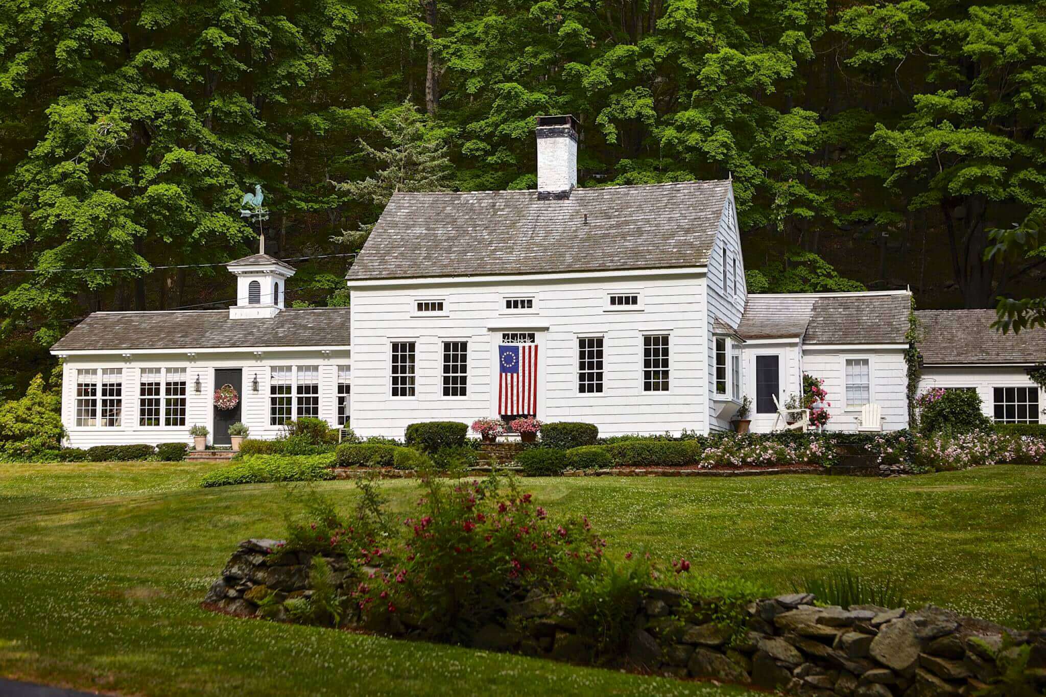 beautiful country homes