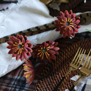 Late Season Mums Napkin Rings