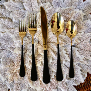 Pound Ridge Flatware/4 Placesettings