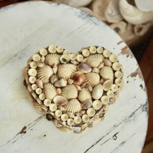Portsmouth Vintage Heart-Shaped Seashell Keepsake Box